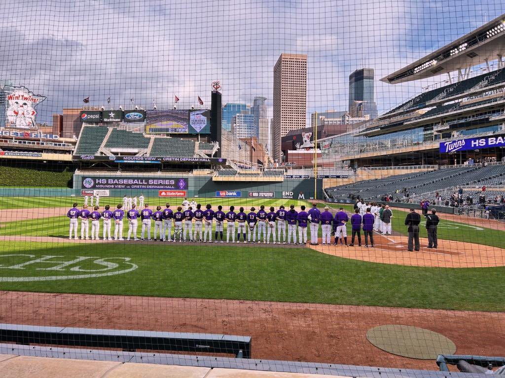 CDH_Raiders's tweet image. Great day at Target Field. Class or 73 was also there to celebrate the 50th anniversary of their State Championship. @cdh_baseball #RaiderFamily #CultureCreatesChampions