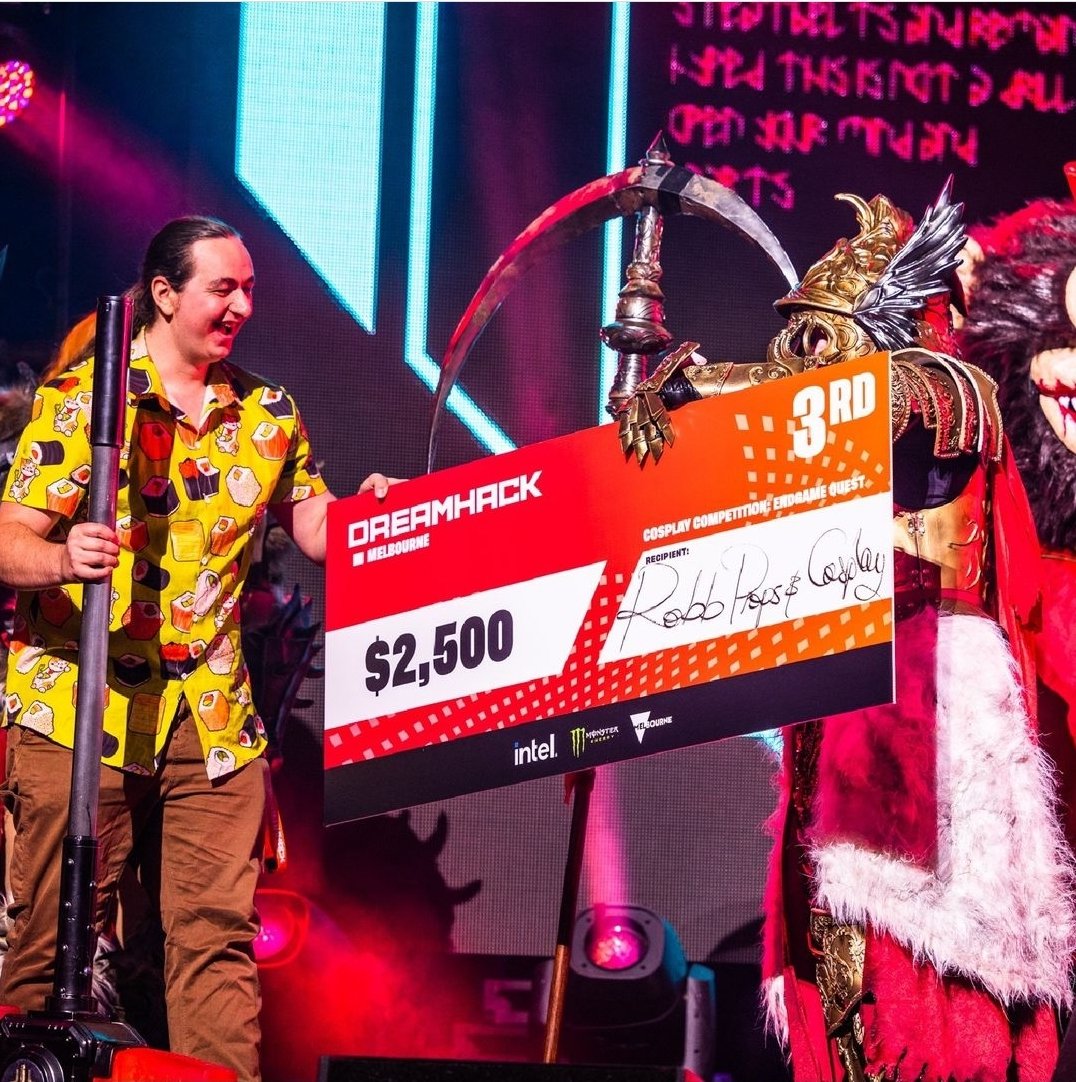 robbpropcosplay's tweet photo. Had such an amazing time this weekend at @DreamHack Melbourne, and so happy to have placed in the comp! Congrats to @Zaphrice and @Misstwisteddd for taking 1st and 2nd, and massive thanks to the @DHCosplay team for putting on such a good show! https://t.co/i579iSs8rl