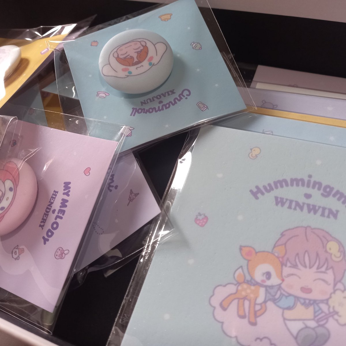 bearprintsph's tweet photo. And if any one wants it, we'll be bringing along some of our freebies for WayV's Phantom Fanmeet since we weren't able to go. https://t.co/YxY6pjJqXx