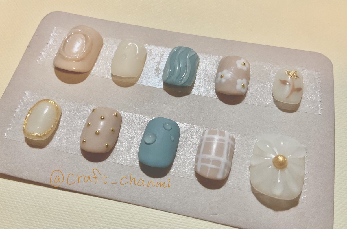 craft_chanmi's tweet photo. 妹にリクエストされてつくったネイルチップ。
普段つくらない系統だったから勉強になった…✨ https://t.co/ZIYswp8aKL