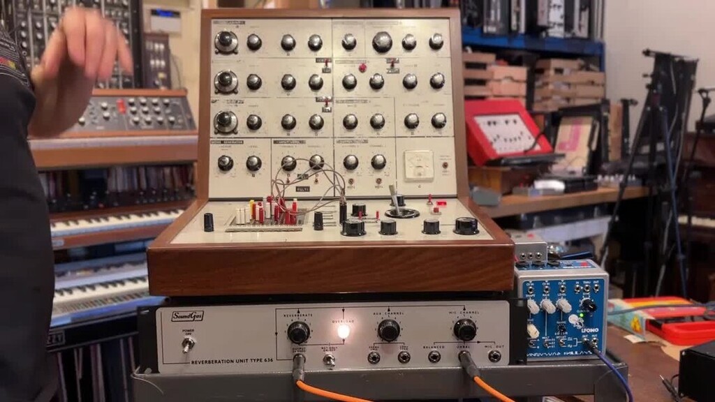 SuperSonicGear's tweet photo. These are a few of my favourite things.

Brand new 636 and Soundgas LFOmo weaving wonder with the EMS VCS3.

.
.
.
.
.
#Soundgas  #supersonicgear  #ems #vcs3 #LFOmo  #type636 #synth #synthesizer #analogsynth https://t.co/WZi2EC7ioq https://t.co/FsNxtBsQFc