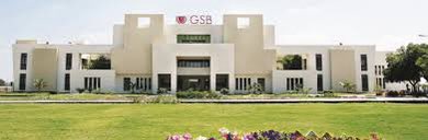 nayan_sachdev's tweet photo. GSB is a place where i explored alot of things and gained beautiful experience's in the starting of the college life i was bit nervous but
GSB helped me overcome my fear and gave me a platform to represent myself #lifeatgsb
#collegelife https://t.co/CqZLxSHe8u