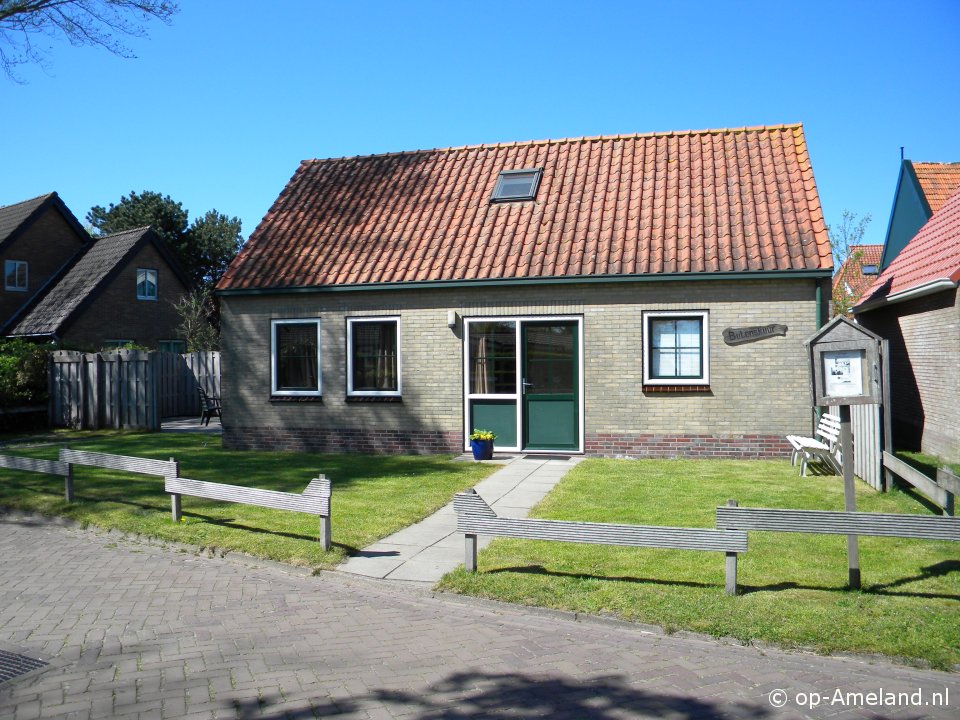 | #LastminuteAmeland #Ameland
| vakantiehuis Butenskuur
| weekend 425 Euro
| do 04/05 - zo 07/05
| op-Ameland.nl/-/Vakantiehuis…
