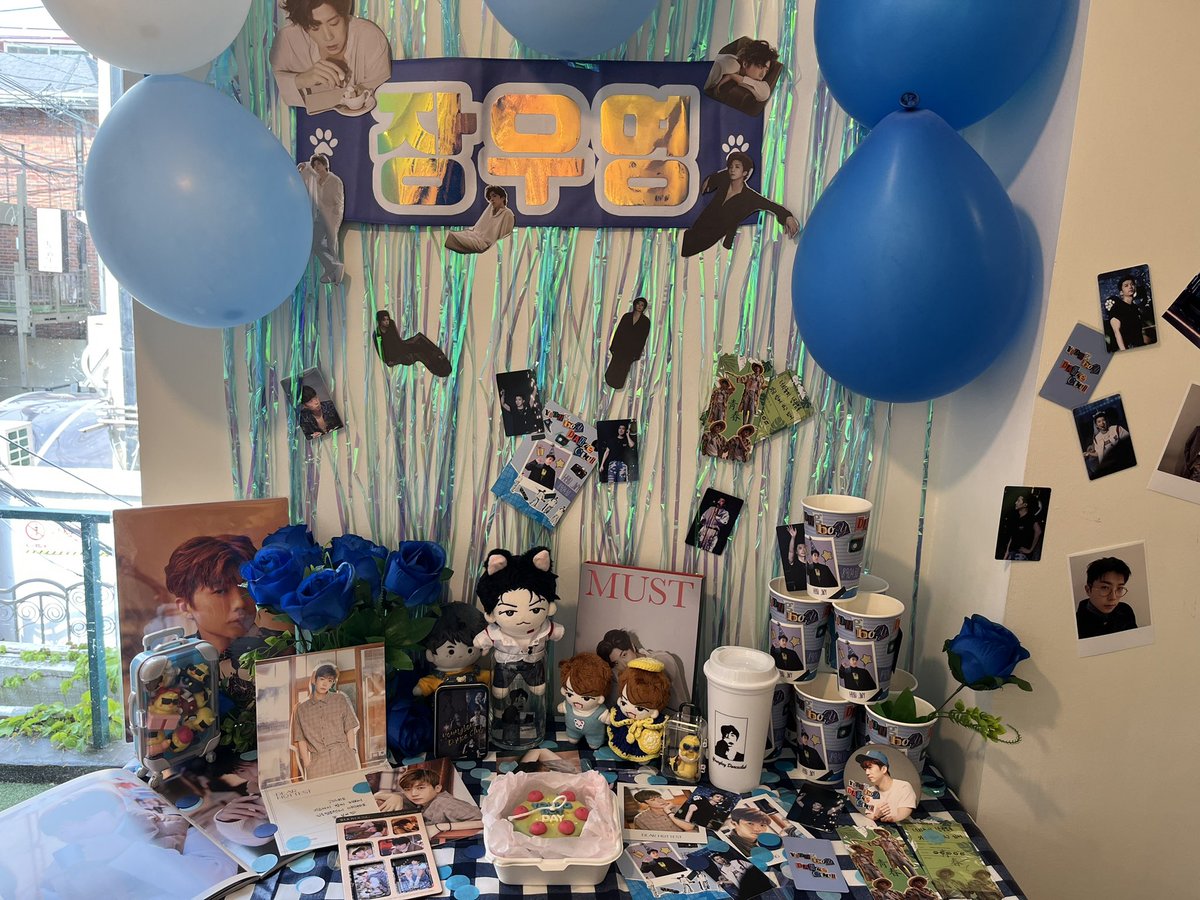 loveu__0115's tweet photo. 카페식스!!! 럭드까지 너무 성공적🥹🥹

#끝나지않는_청춘을_우영이와 https://t.co/Ov1EP5uaAx