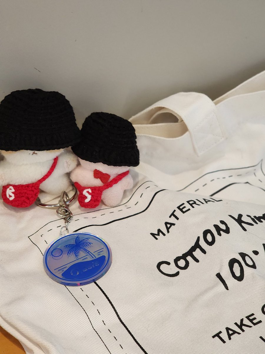 <a href="/blue_Bfly/">🦋파랑나비🦋(휴식중)</a>  님 덕분에 po힙스터wer 된 터래기&amp; 쪼며니🤭
울애기들 맨몸으로 다니다가 드디어 옷 장만😘