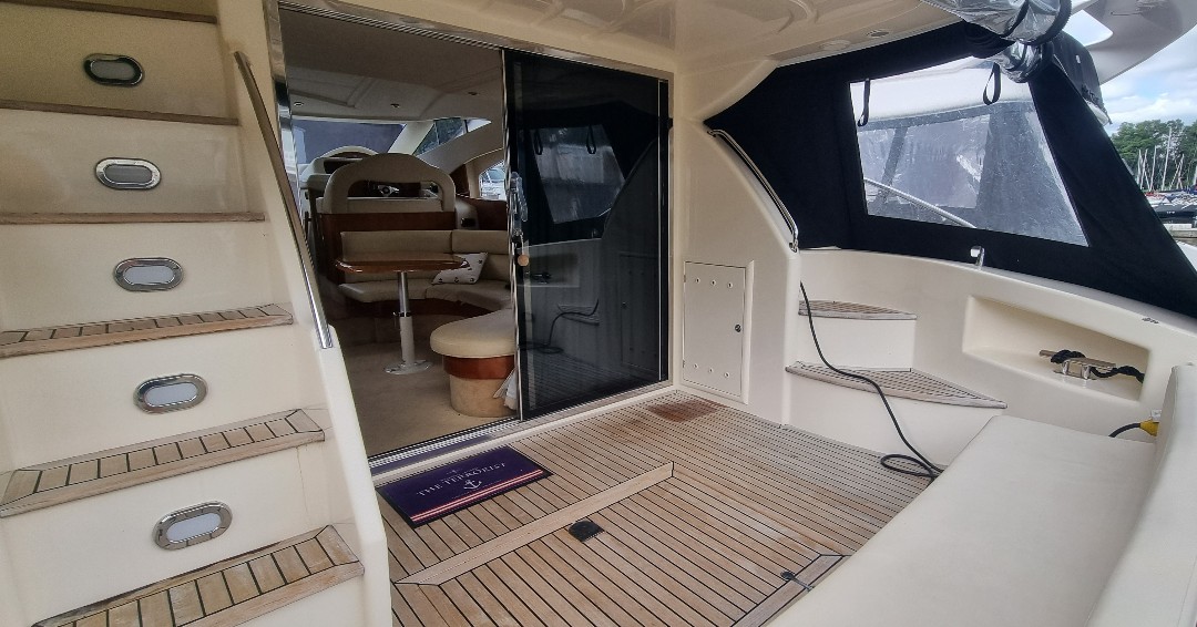 Shepherds Boat Sales - Windermere Marina Village tweet media