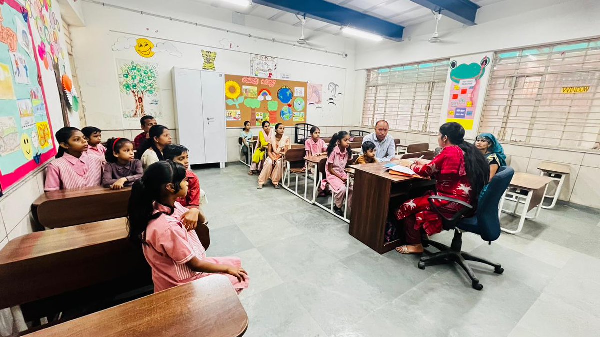 KMandawali's tweet photo. Glimpses of Mega PTM organised today @KMandawali. Parents apprised about Mission Buniyaad &amp; ensuring regular attendance of children during upcoming Summer Camp to be conducted from 11th May to 10th June 2023.
@Dir_Education
@PbpandeyB @DelhiGovtSchool @AnjuSachdeva14 @Anu_DOE https://t.co/3RsPTcPbBm