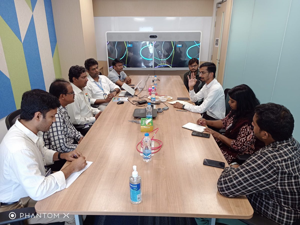 AP_Skill's tweet image. Dr #VinodKumarV IAS, MD&amp;amp;CEO @AP_Skill Visited @hcltech Center #Gannavaram in #HCLTechBee Program and interacted with asprints and aluminies @KrishnaDistrict