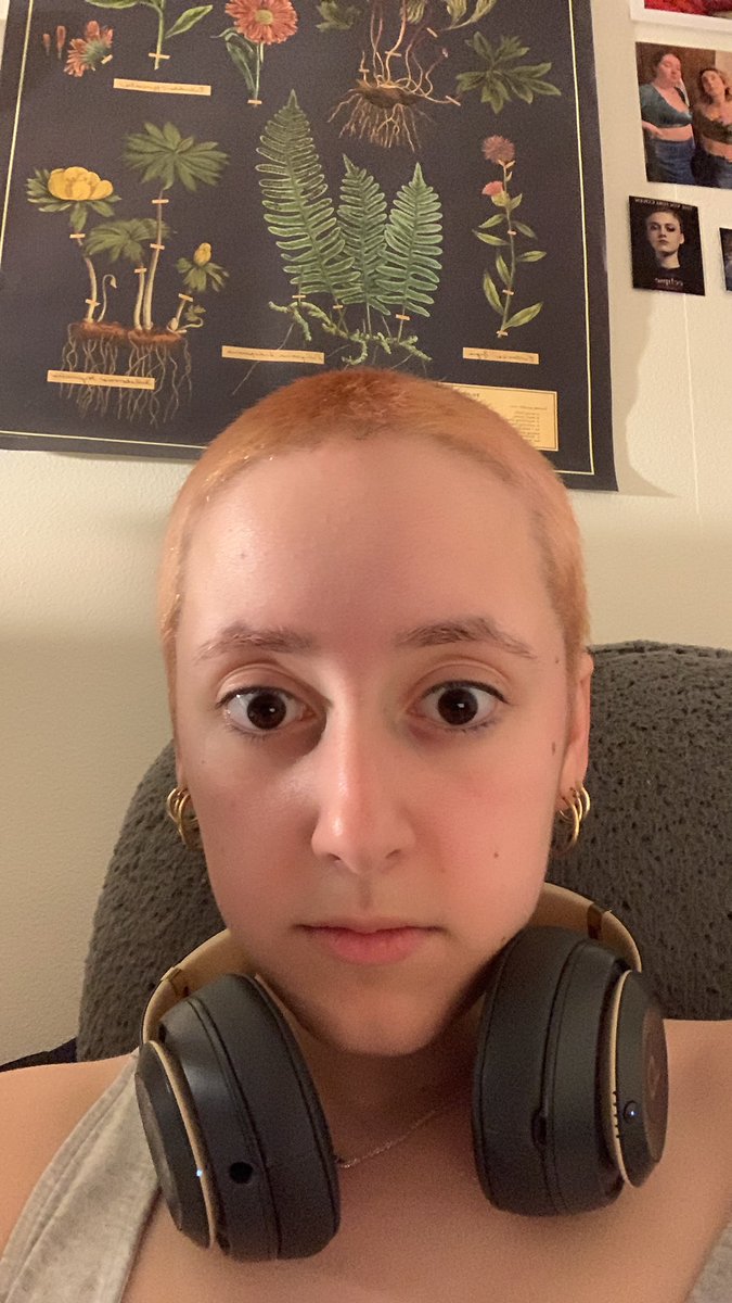 I feel like a unripe peach