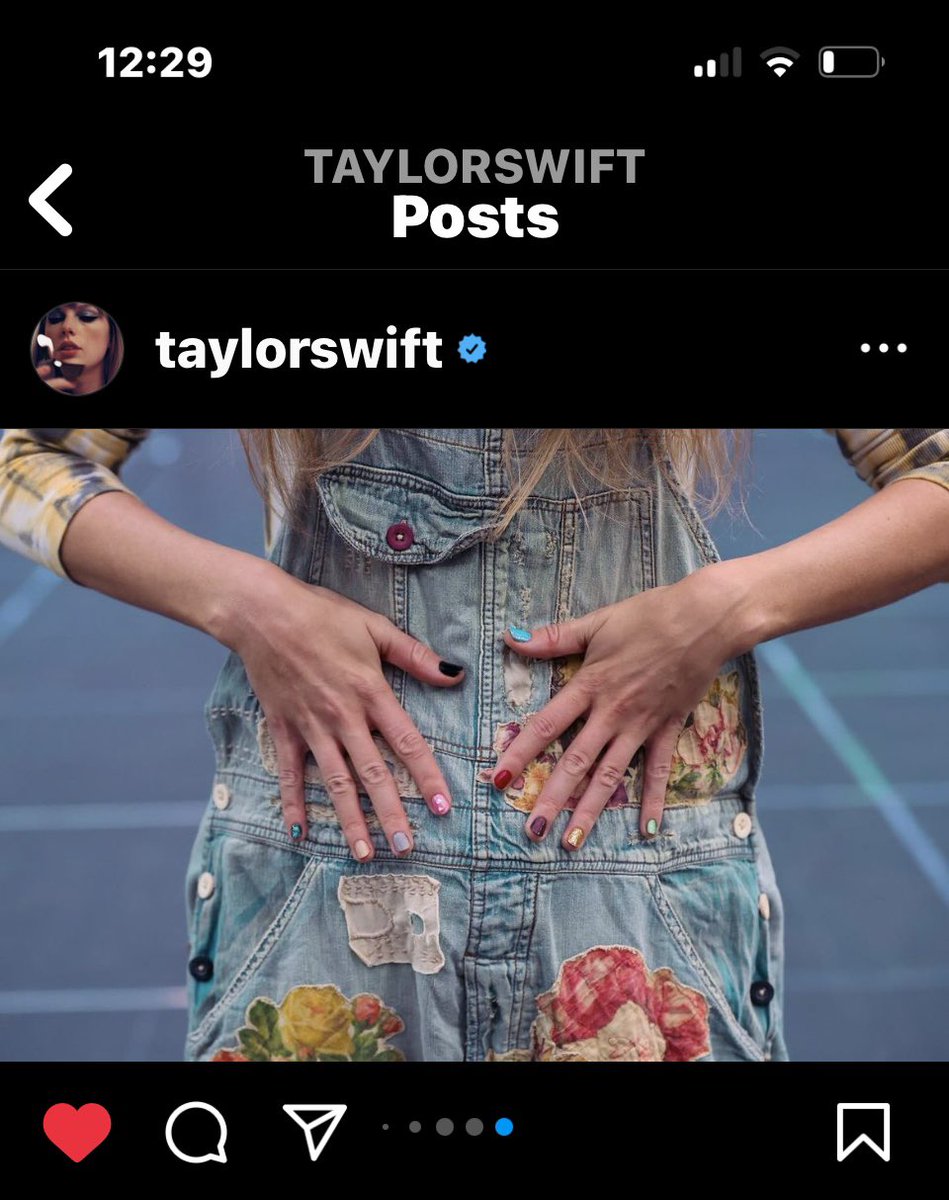 jcdotson98's tweet photo. @baisafan @TheSwiftSociety @taylorswift13 You sure? https://t.co/jZaSo0um8X
