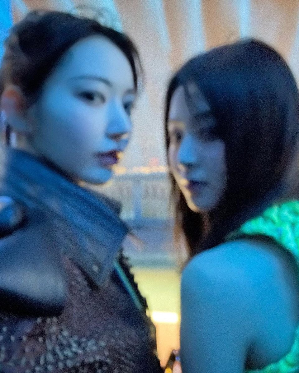picsofsakura's tweet photo. instagram update
#SAKURAxLouisVuitton
#LVPREFALL2 https://t.co/5wjH2bYiWT