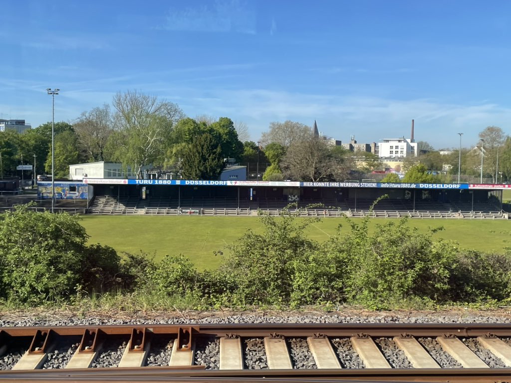 Nice picture of <a href="/turu_1880/">TuRU 1880 Düsseldorf</a> ground from the train this morning. Looks another good ground to visit.