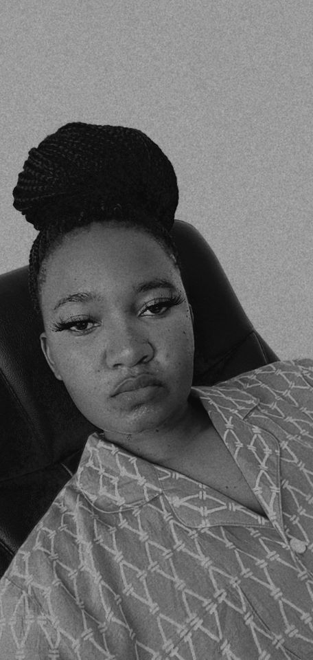 Futurecelebrit7's tweet photo. Can I see your black and white picture? 🥺♥️🤲 https://t.co/1ptJeUxb7g