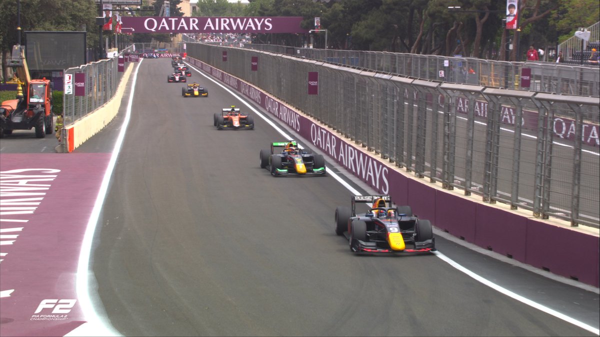 Formula2's tweet photo. TOP TEN (LAP 6/29)

Bearman
Pourchaire
Fittipaldi
Vesti
Martins
Crawford 📸
Hauger
Daruvala
Maloney
Stanek

Live timing ➡️ https://t.co/qLgyAl7LUL

#AzerbaijanGP #F2 https://t.co/94PAZSRVVe