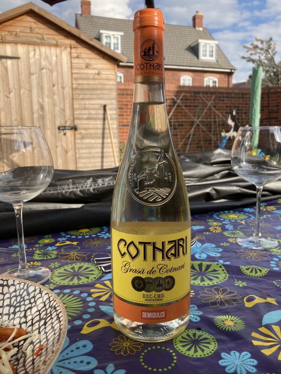 BrewBearUK's tweet photo. Really enjoyed this lovely Romanian White, delicious - a nice present from my wonderful neighbours - If you ever see this wine, recommend you buy a bottle (or two!!) 👍🥂 #wine #wines #Romania #cotnari https://t.co/R7Pbxd1k1X