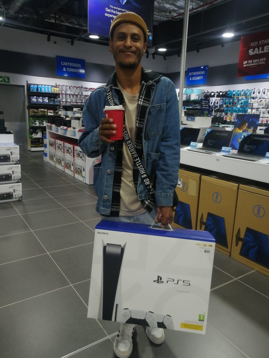 MarcoRahne's tweet photo. Finally 😊😊😊
@PlayStation https://t.co/gBANpxieT0