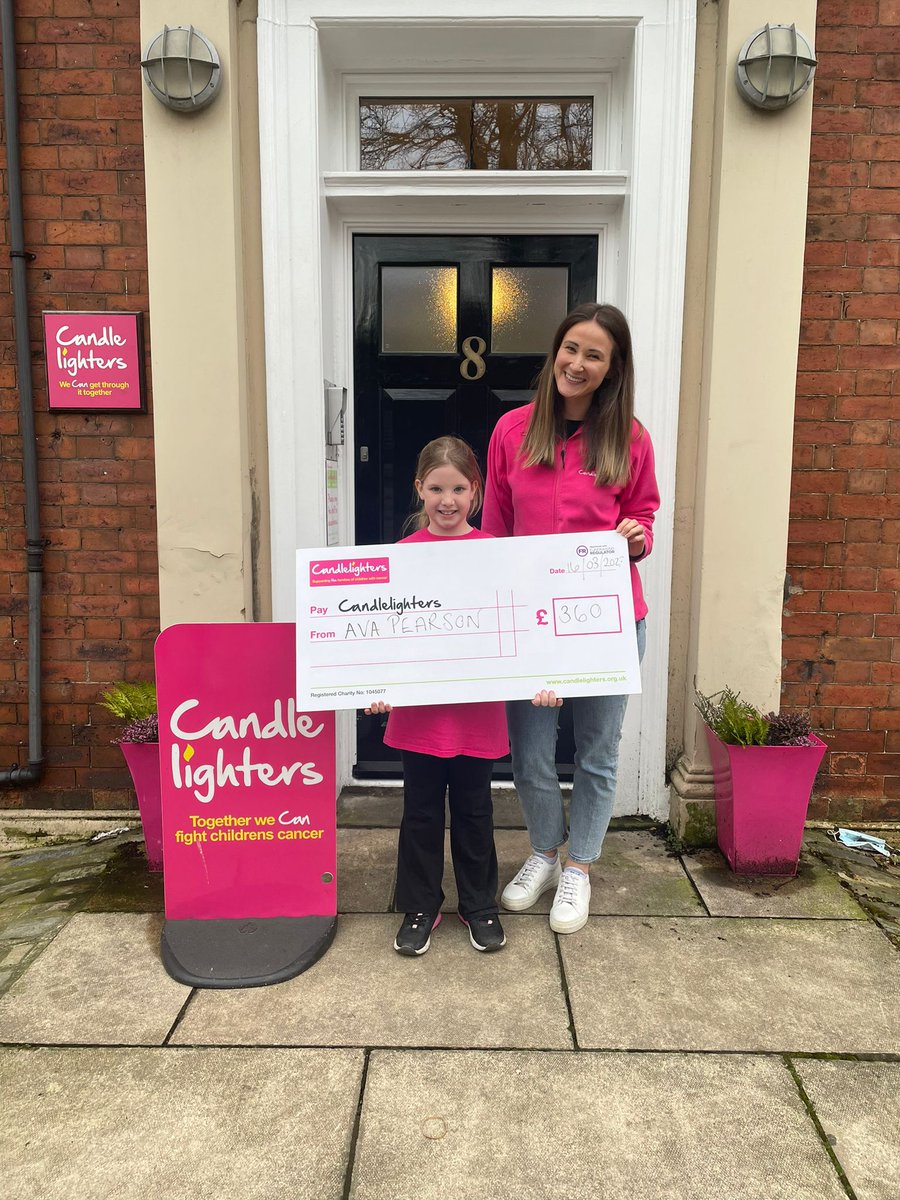 CandlelightersT's tweet photo. #SupporterSunday 💕 Today we'd like to thank Ava Pearson (aka awesome Ava!). She’s raised a fantastic £360 for Candlelighters by walking, cycling and swimming 60 miles in just 30 days! We celebrated at The Square with a tasty hot chocolate and a big cheque presentation. 🥰 https://t.co/lI0X4cAKxM