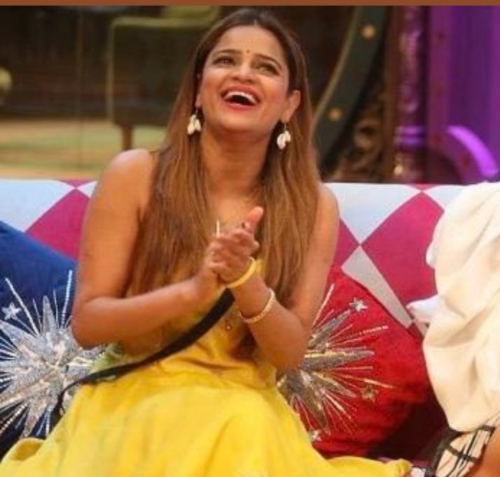 avinashsingh_4's tweet photo. Comedy queen archu 👑 

#ArchanaGautam #ArchanaKeAngare https://t.co/eNeJtxVFiy