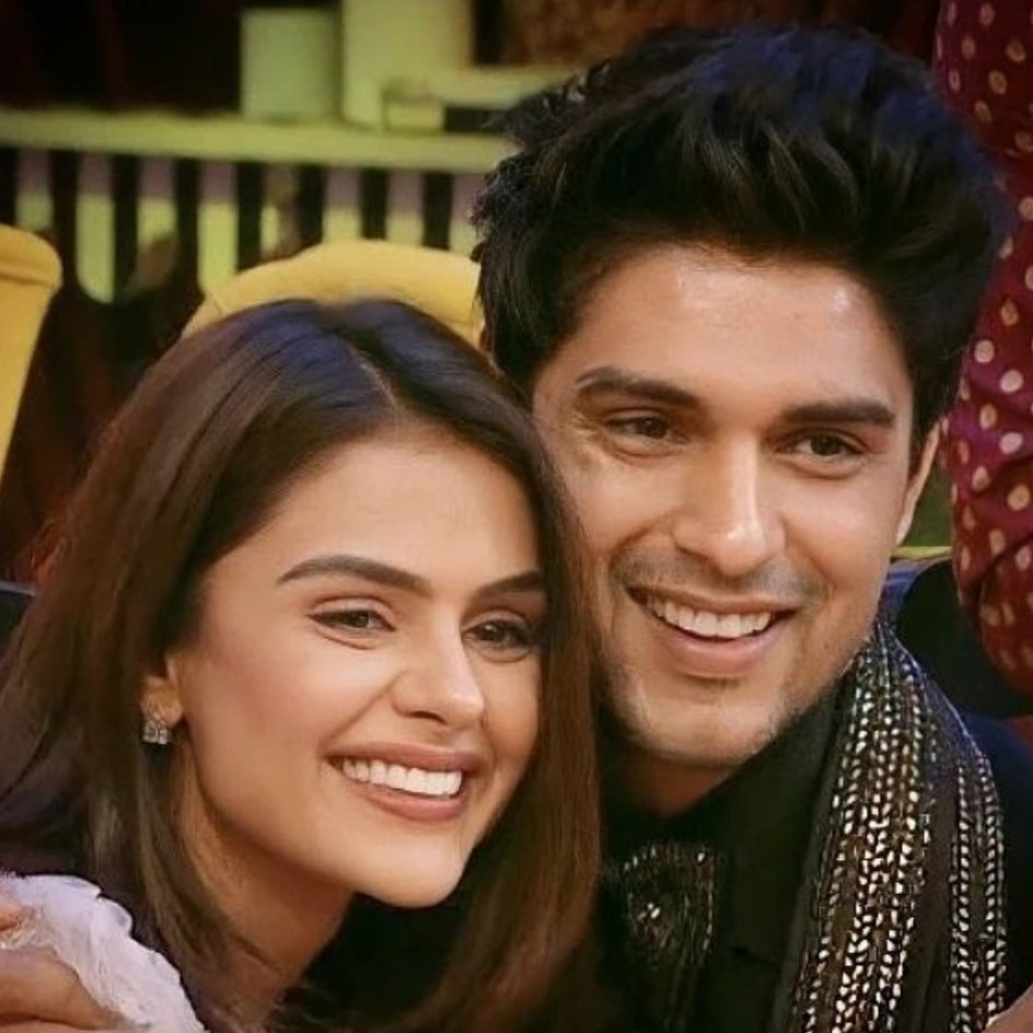 _beeeeyourself's tweet photo. Which jodi is more popular ? 

Like for #PriyAnkit 
Retweet for #Tejran 

#PriyankaChaharChoudhary #AnkitGupta #TejasswiPrakash #KaranKundrra https://t.co/FD9I5rtWQW
