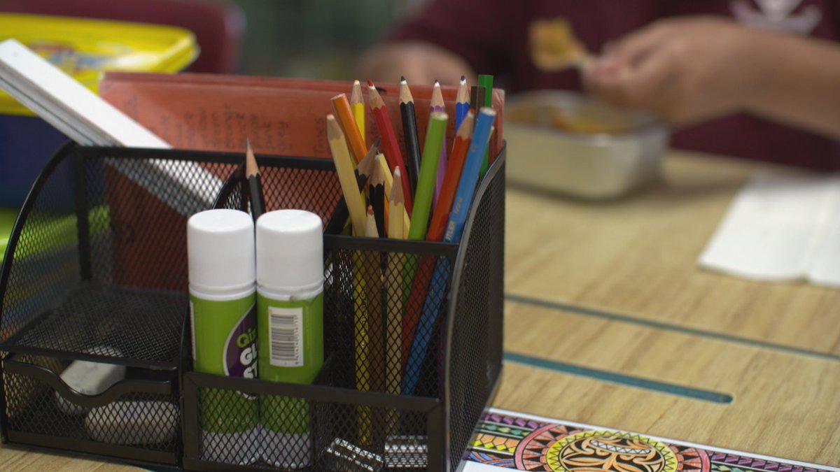 1NewsNZ's tweet photo. Why are so many New Zealand kids skipping school?   https://t.co/BdrHfLKjhk https://t.co/2wRhCicYLs