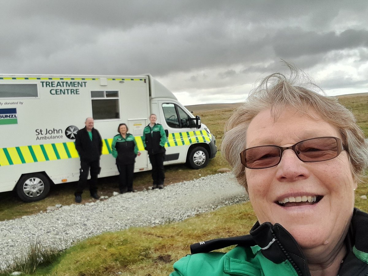 karenbrookssja's tweet photo. Yesterday was amazing. St Jonh Volunteers thank you for making me so welcome. @stjohnambulance @SJAOperations https://t.co/0zmH1CbEOk