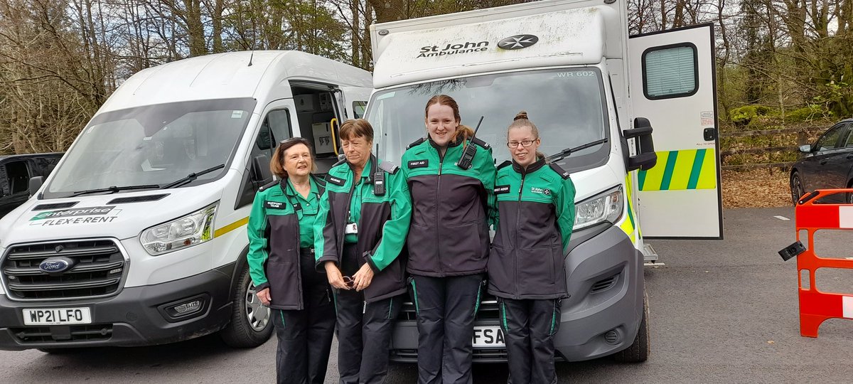 karenbrookssja's tweet photo. Yesterday was amazing. St Jonh Volunteers thank you for making me so welcome. @stjohnambulance @SJAOperations https://t.co/0zmH1CbEOk