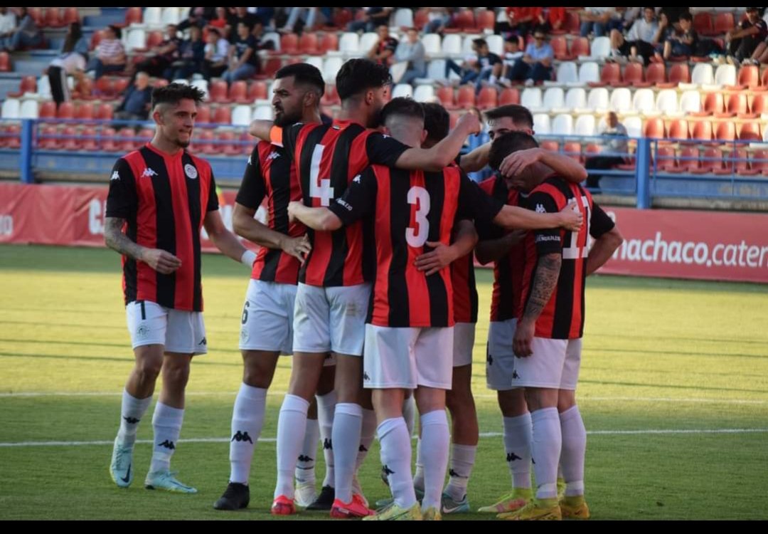 📢SECOND ROUND🖤❤️💙
Vamos a por ella💪💪💪..estaremos en el Civitas Nuevo Vivero..estadio hermano..para acompañar a nuestro <a href="/CDExt1924/">CD EXTREMADURA</a> fieles a nuestra cita...VAMOS CAMPEONES