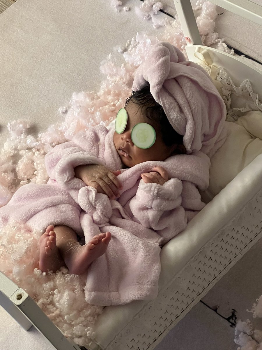 lenarichelle's tweet photo. My baby girl Arrival Photoshoot 💕🧖🏾‍♀️ https://t.co/levCezO75t