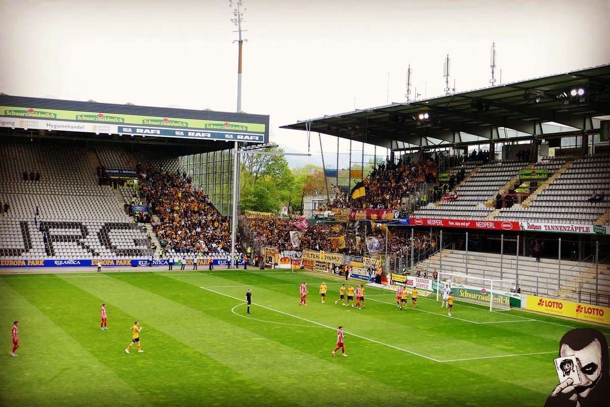 29.04.2023 | SC Freiburg II vs. Dynamo Dresden 1:1

Alle Bilder gibt’s hier: jokersradeberg.de/archive/24276 #sgd1953