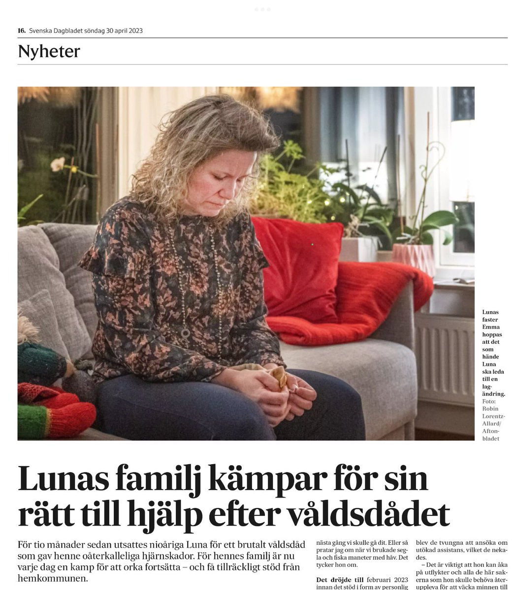 Dykaren21's tweet photo. Lunas familj kämpar för ett värdigt liv. Luna har rätt till en skälig levnadsstandard, vilket exkluderar släktbesök

Monstret som förstört Lunas liv drog vinstlotten för sin växande familj. Etiopiern fick PUT nästan på dagen han våldtog &amp; ströp Luna. Familjen anknyter till Abushi https://t.co/n2qhAQNBzE