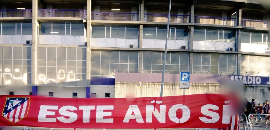EL_GUIJAR's tweet photo. #RealValladolidAtleti

🎼🎶🎵 Hay cosas que nunca se olvidan, por mucho tiempo que pase...
🎼🎶🎵 Todos los momentos que viví...

Pucela 💘

F O R Z A  A T L E T I  S I E M P R E https://t.co/htA9bfxFSt