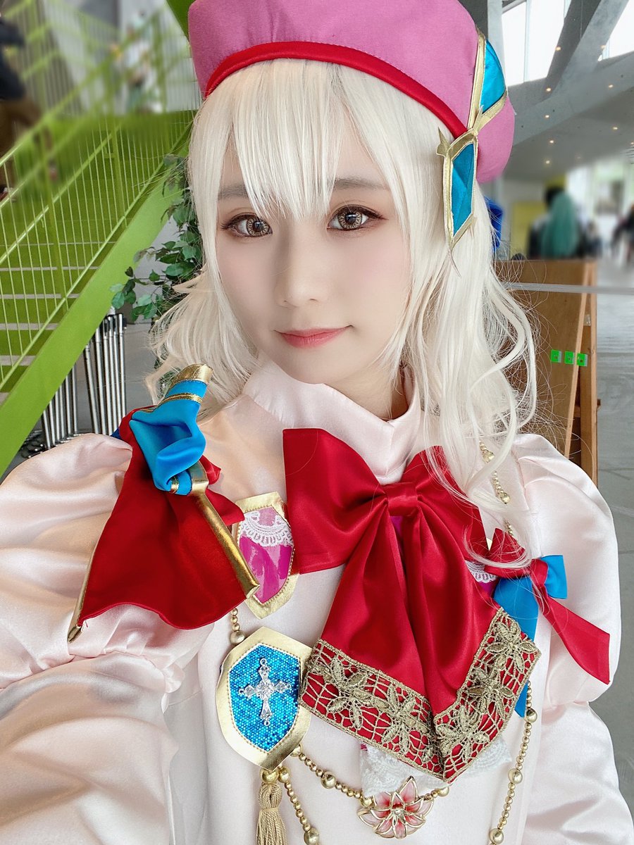ku2km's tweet photo. 別垢で呟いちゃったけども、今日念願のArcaeaしてきた😢✨
写真撮ってくれた方ありがとうございました😭✨感謝 https://t.co/BU2BKaTtG3