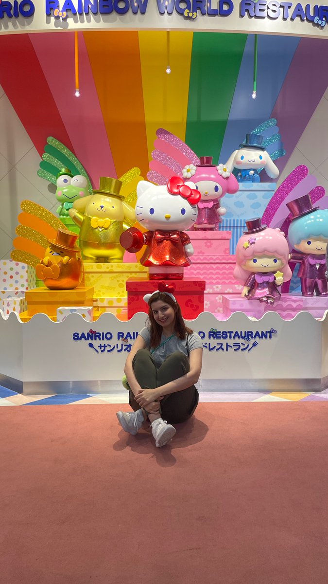 الحلم اتحقق عالم هالو كيتي♥️♥️♥️😫