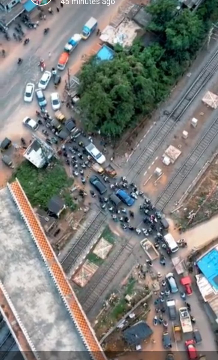 rebealanees's tweet image. Mari @mc_ghatkesar @GhatkesarTown ki dambandinchina 
#railwayflyover
#gurukulcollegeresidentialcollegebuilding
#marketyardstallsbuilding
#vegnonvegmarketyard
#communityhalls
#functionhalls

Epudu istharu

Chepandi doragaru
@TelanganaCMO @KTRBRS @BRSHarish 

@TJSPartyOnline