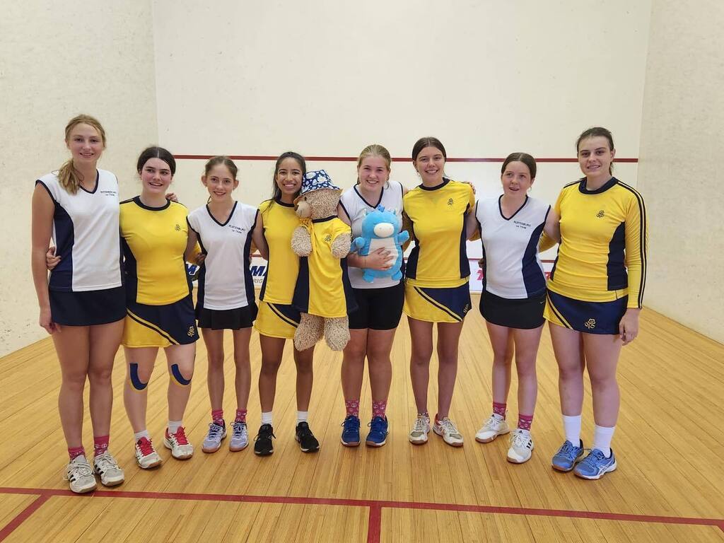 PrincipalRGHS's tweet photo. Well done to squash on their win against La Rochelle. #integrity #acceptance  #respect  #kindness #gratitude  @rustenburgalumnae @rustenburggirls @_official_eunicehigh_ https://t.co/AKotxcs61T https://t.co/dplg3CDsVz