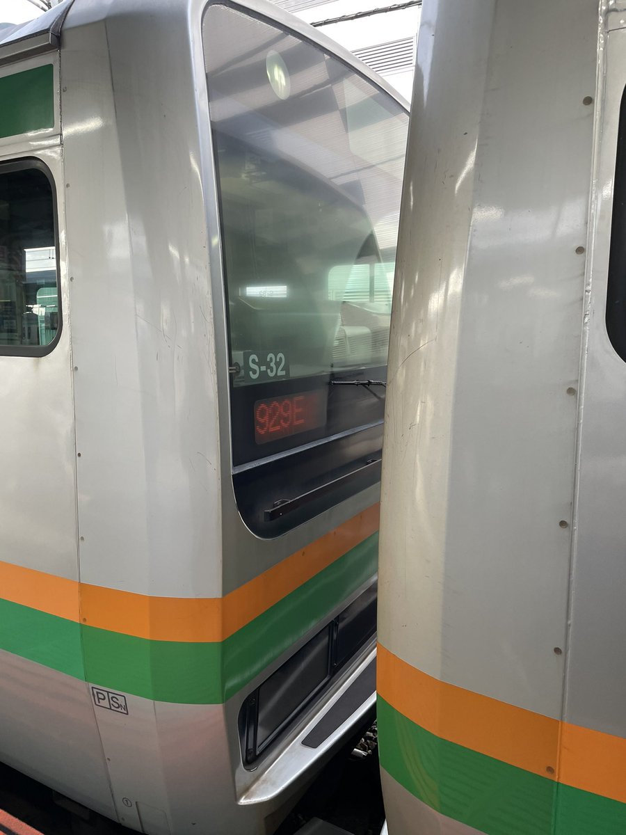 takkin_engine_d's tweet image. 籠原駅。1929Eは231系K31編成にS32編成が増結され、15両となって小田原へ向かいます🫡
#1929E
#231系
#K31
#S32