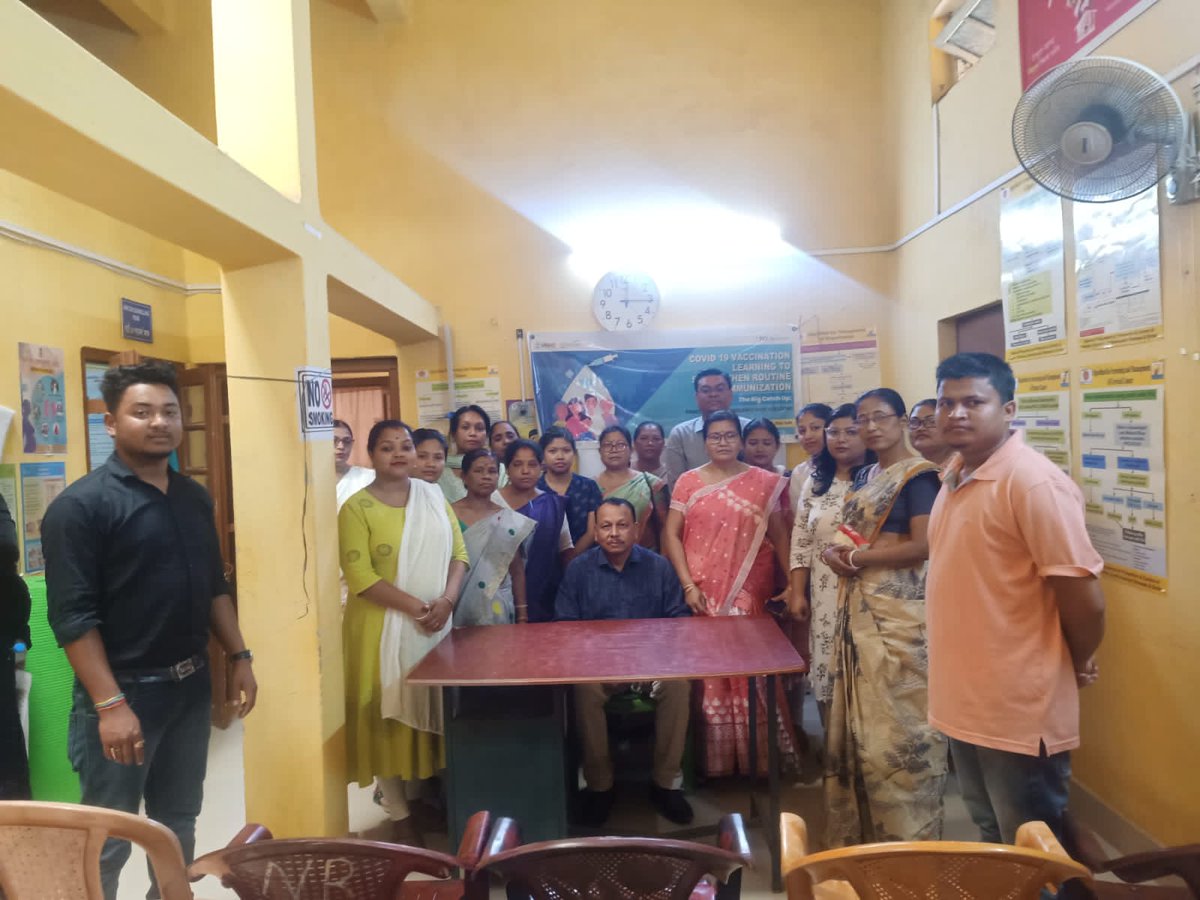 tcifindia's tweet photo. TCIF team conducted Focus group discussion  at Tinsukia Assam for celebrating World immunization week presentee DIO and JSI Assam communication officer
@USAID_MOMENTUM 
@MoHFW_INDIA 
@JSIhealth 
@nhm_assam https://t.co/Vjbb4ptpix
