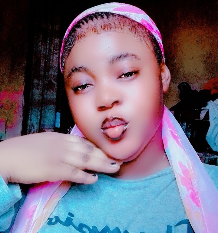 Joizzakamba's tweet photo. Happy last Sunday 🥰🥰

#viraltwiter 
#Calabargirl
#Expensivebrokegirl https://t.co/6gPXk4hTaU