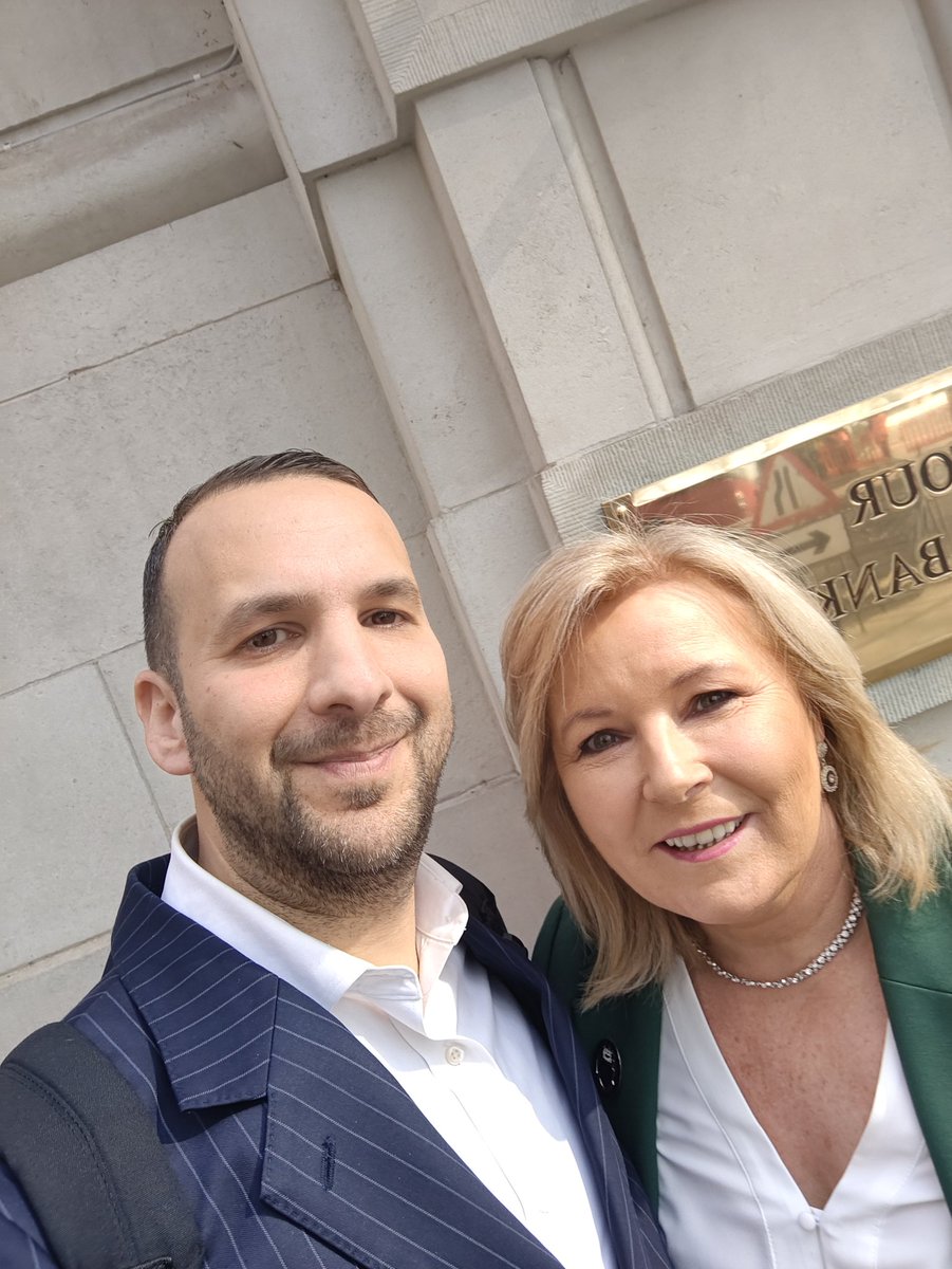 ZackPolanski's tweet photo. Great to bump into @patcullen9 of the @theRCN at Sky News this morning.

@TheGreenParty stand with the nurses. 

Our NHS is on its knees - with 133,000 vacancies.

Nurses deserve better than this Government. We all do. https://t.co/1LOcRUuO0Y