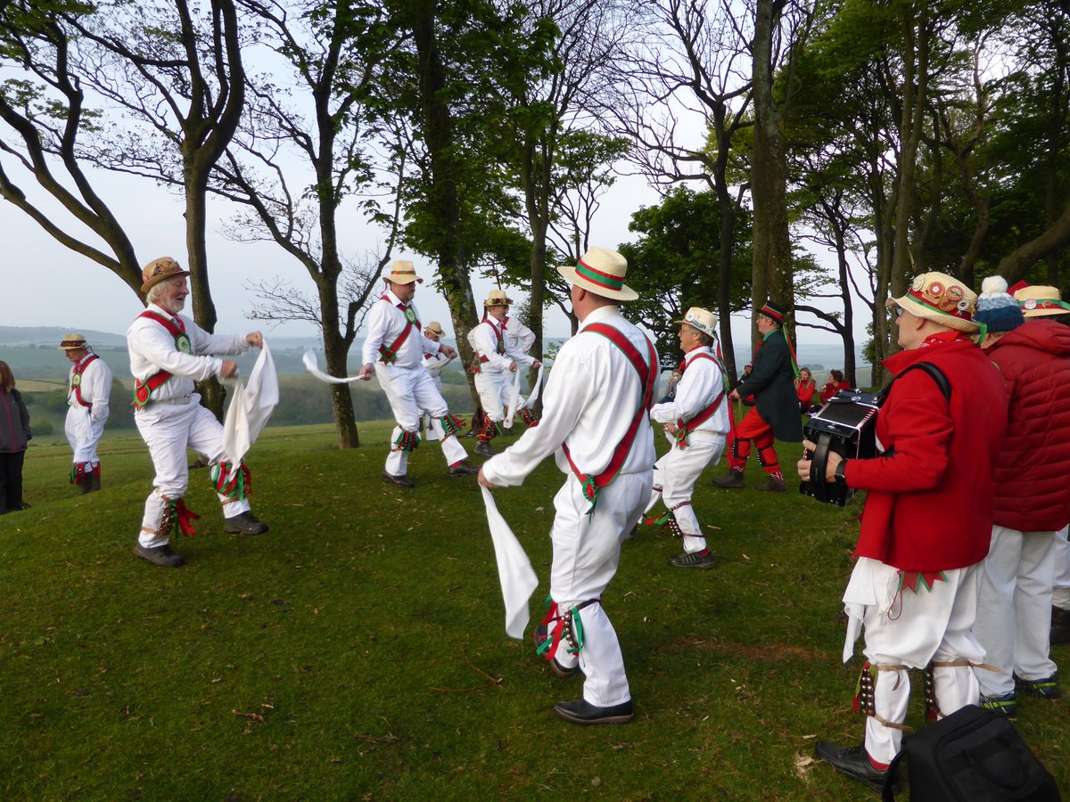We'll be up on Chanctonbury Ring as usual at 7am sharp on May Day - come and join us! #maydaymorris #tradfolk