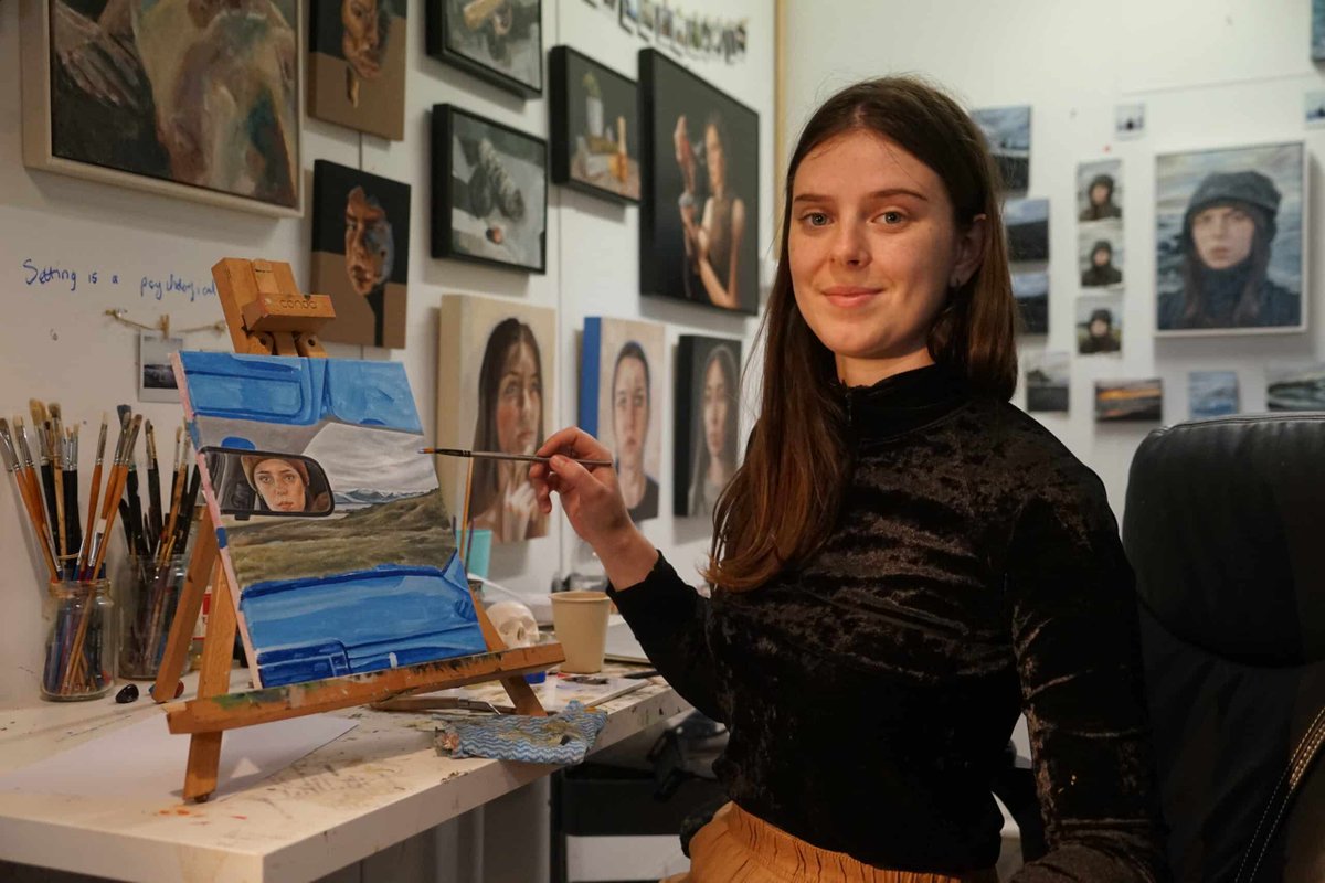 wamnnews's tweet photo. #xtranews #EXCLUSIVE: "As I connect more with colder climates, I think being in Australia has felt very foreign to me," a conversation with #Archibald 2023 finalist Melissa Clements. #art #perthnews 
 https://t.co/SNsZLGt5Nx https://t.co/LmbZ5UfHPI