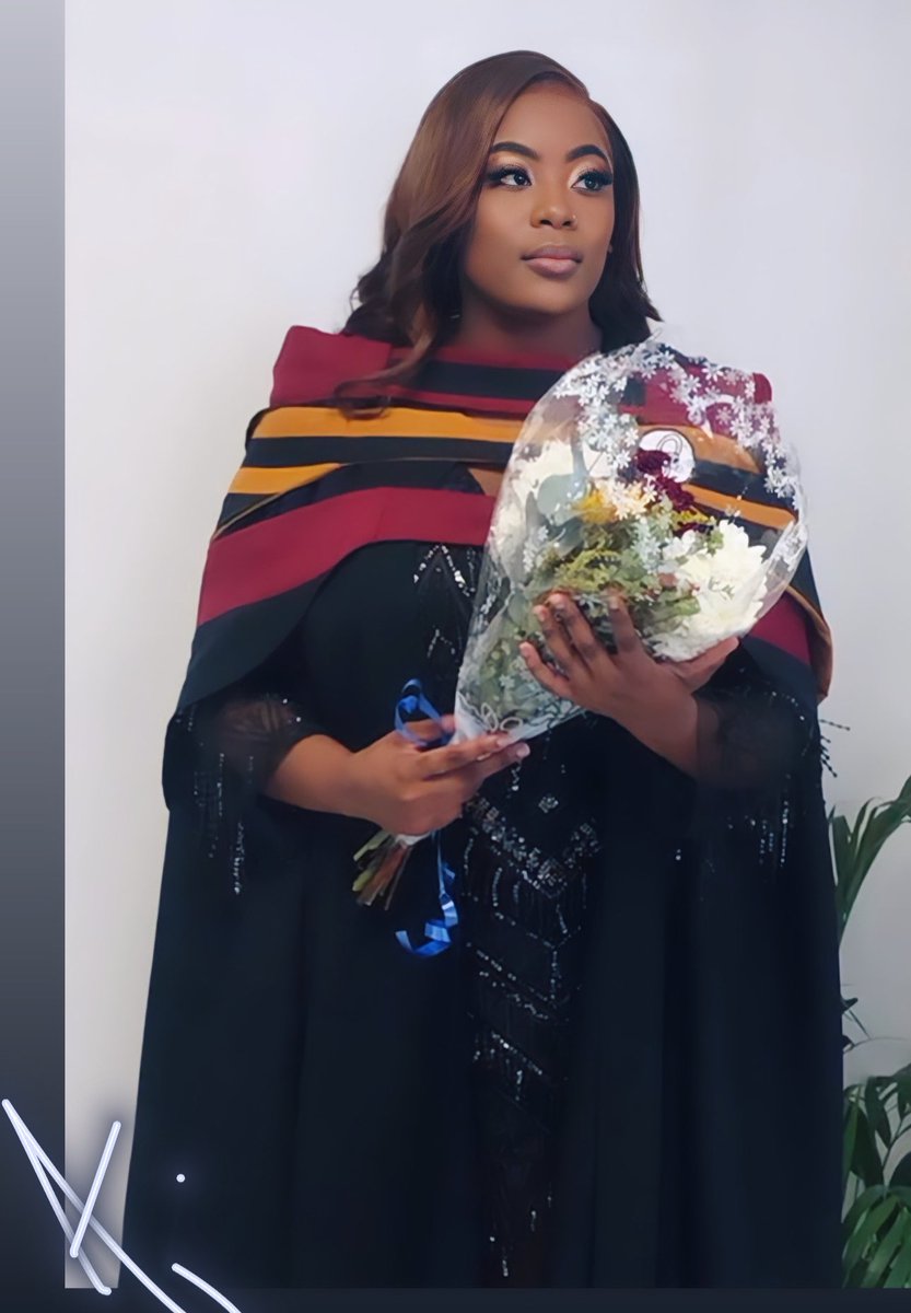 graduATE 👩🏾‍🎓