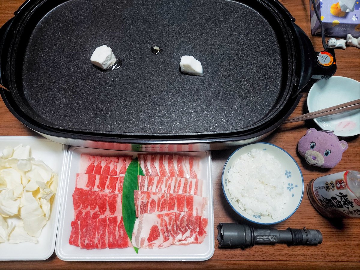 hg4eHPzmvVIEmWD's tweet photo. にく🥩♥️🦸(´-(ェ)-`;)🍚
#ライトアンドフード #SUREFIRE #M3 #MillenniumSeries #CombatLight #シュアファイア https://t.co/QMigt4WHVk