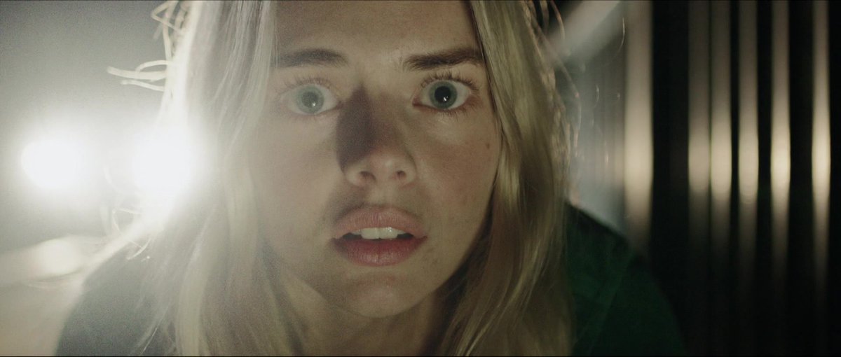 samaraweavingx's tweet photo. 📸 | Wonderful Weaving: Bad Girl (2016) Screen Captures added - https://t.co/znU9NZX3C1 #samaraweaving #badgirl https://t.co/L4Dq0qLtJ4