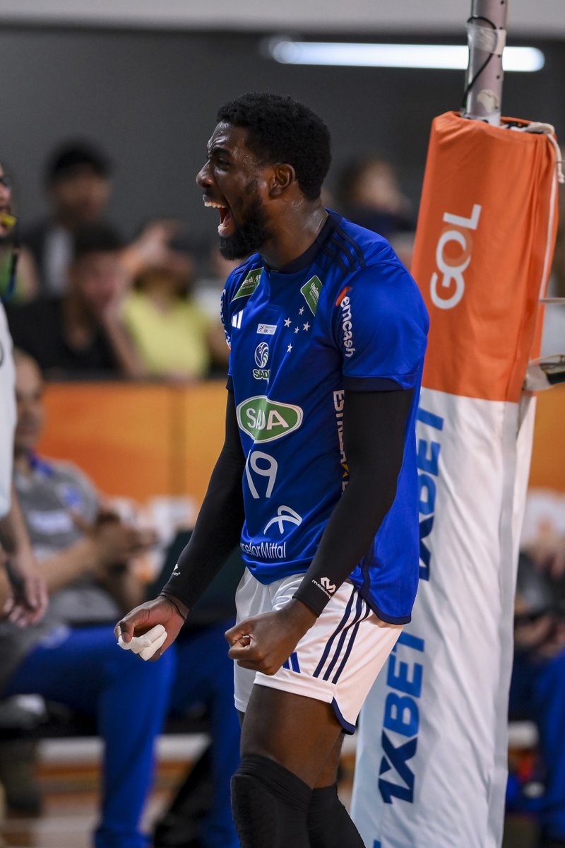 sadacruzeiro's tweet photo. É NOSSO!! O PRIMEIRO SET DA FINAL É CINCO ESTRELAS!!

Bloqueio em Vissoto para abrir o placar em São José dos Campos!

Sada Cruzeiro 25 x 18 Itambé MInas

Assista ao vivo no sportv 2, na TV Globo e em https://t.co/2SQJthHFDG.

VAAAAAAAAAMOOOOOOS!! https://t.co/dQiZbtBaVz