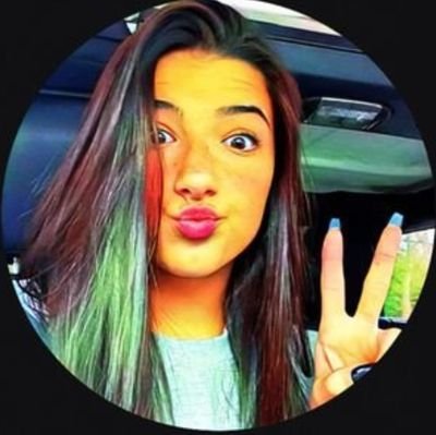 MaxiCalls's tweet photo. 🎁 #Giveaway 🎁

🏆 0.40 $Sol 

⚔️Rules⚔️

1️⃣LIKE❤️- RT🔁
2️⃣Follow me &amp; @CryptoSesa
3️⃣Tag 2 friends

⌛24 Hours🔥

 #NFTs #SolanaGiveaways https://t.co/pvkCa7q9w1