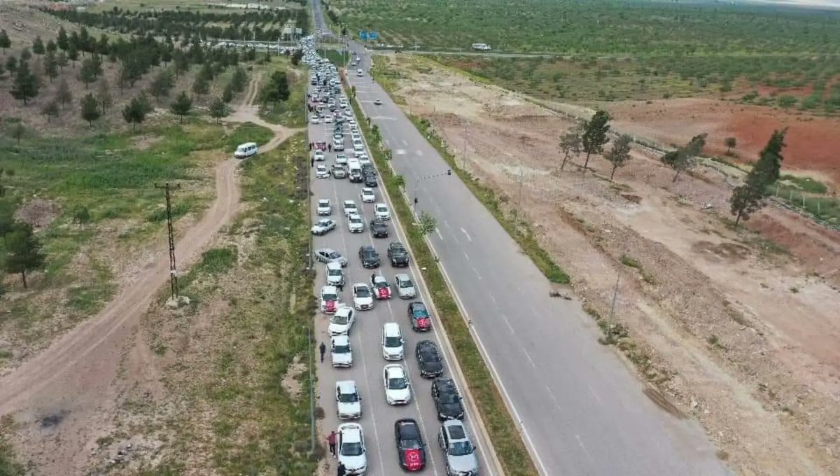 mahmutozyavuz's tweet photo. 📍Ceylanpınar'dayız...

Devlet ve Milletiyle Her şeyden Önce Türkiye

Şimdi MHP Zamanı diyerek, 14 Mayıs için kararlı olan Ceylanpınar ilçemizdeyiz. 

Cenab-ı Allah'ın izniyle kazanan Millet, kazanan Milliyetçi Hareket Partisi (MHP) olacaktır. https://t.co/eQFiOfWYMk