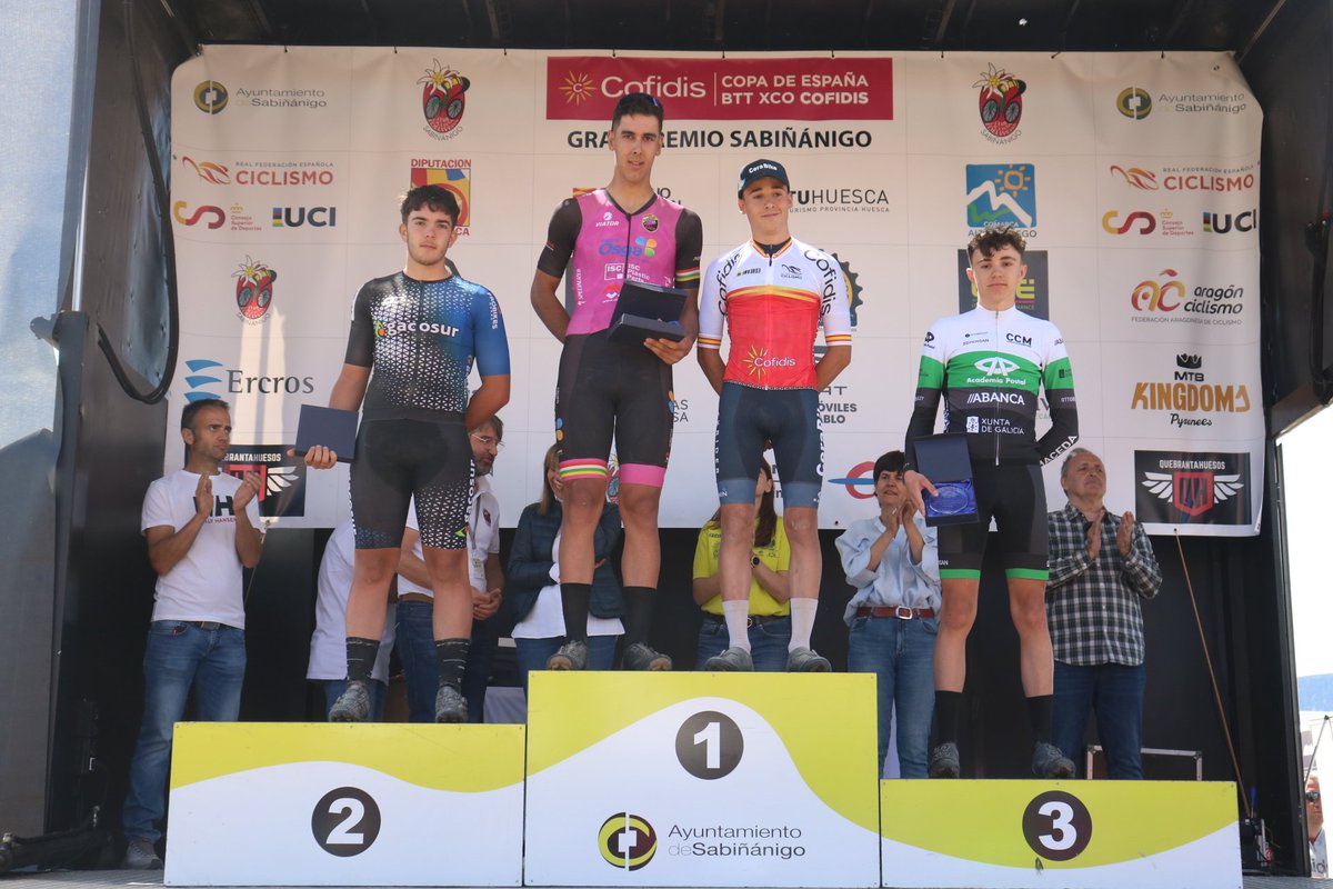 #CopaEspañaXCOCofidis | 📸 Imágenes de los podios de categoría junior y cadetes masculino en Sabiñánigo 

<a href="/ciclistacofidis/">Cofidis Likes Ciclismo</a> <a href="/ccedelweiss/">ccedelweiss</a>