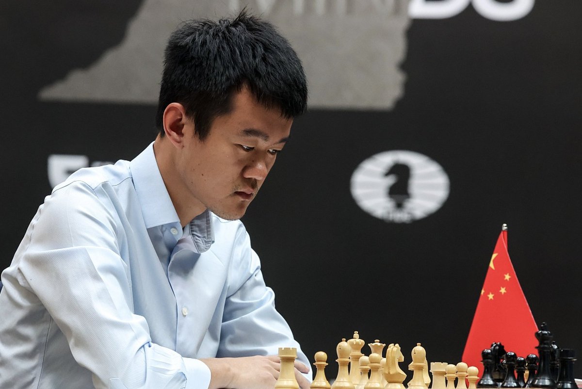 Muhteşem bir final maçı ile Ding Liren yeni dünya şampiyonu oldu, ian nepomniachtchi çok rahat kazanabileceği maçı hırsı ile kaybetti #NepoDing