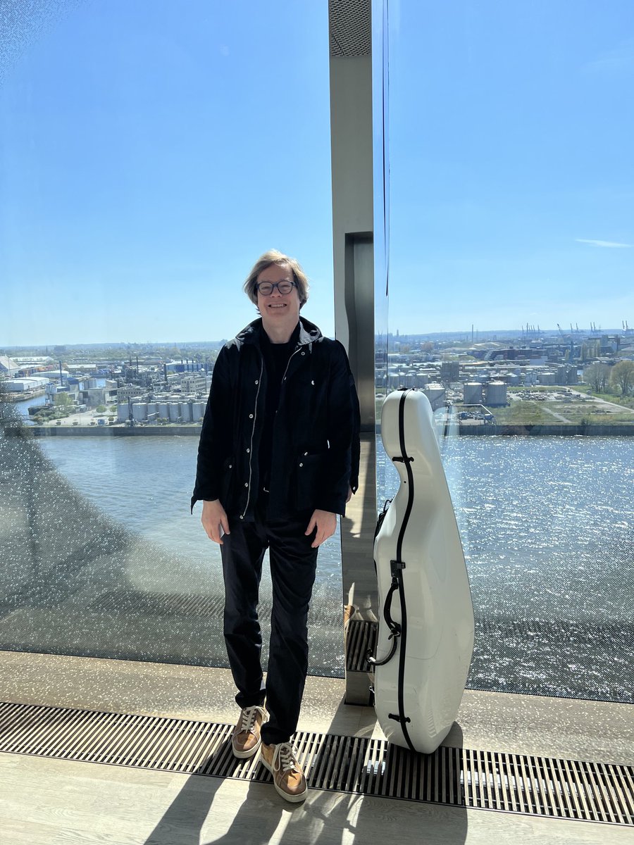 jancello's tweet photo. Good bye @elbphilharmonie ! #KentNagano #StaatsorchesterHamburg @Kreuzchor_News #Alsterspatzen #youngClassx #audijugendchor #UllaHahn @SeanShepherd_ https://t.co/PQmPjNSu2x